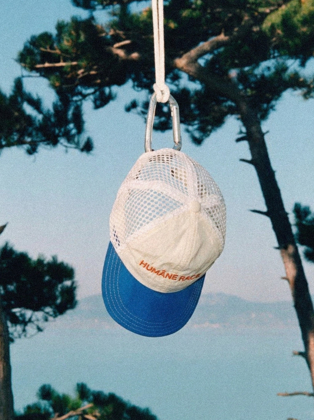 FREE-FORM cap